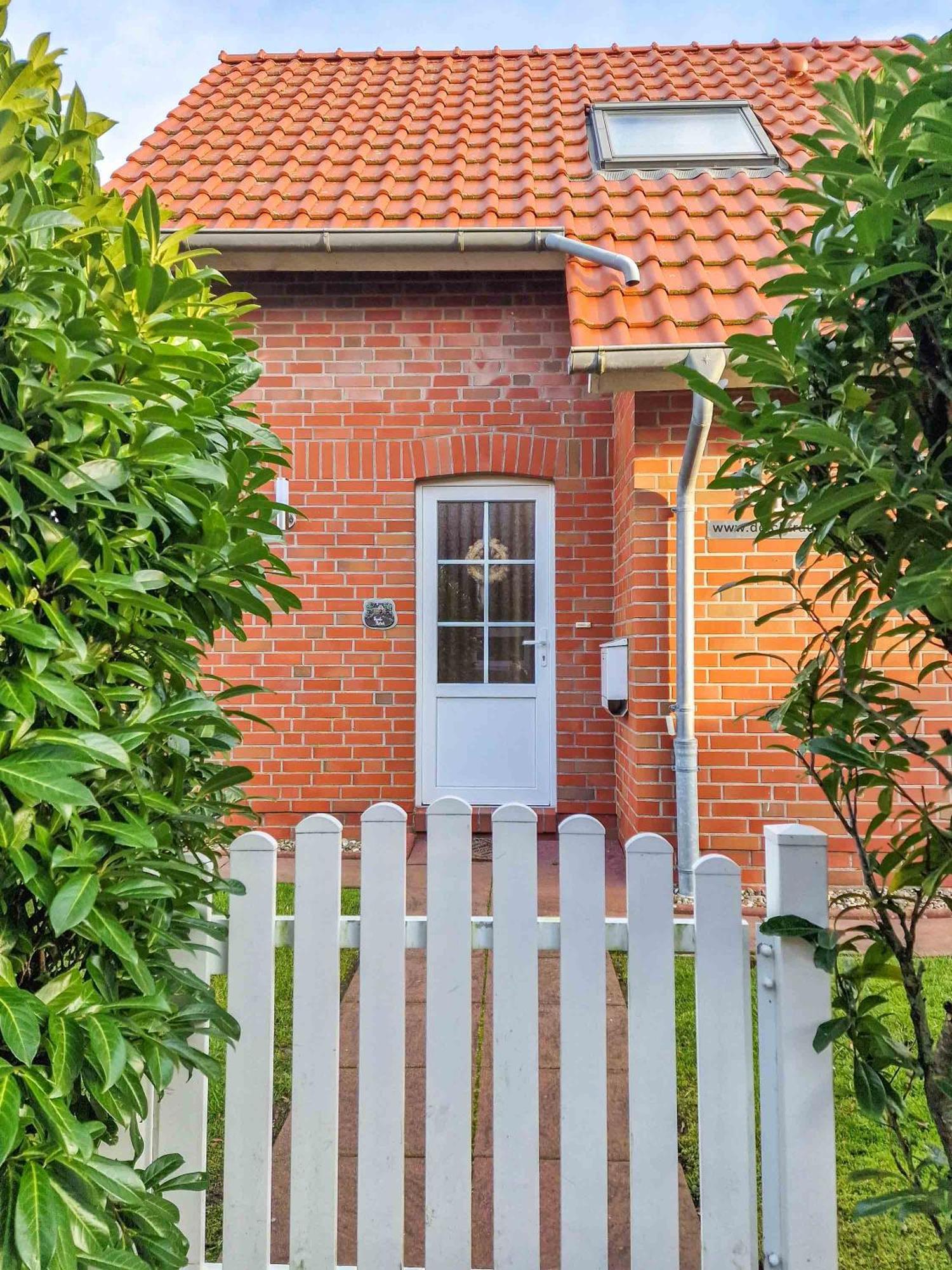 Deichtraum Villa Greetsiel Exterior photo